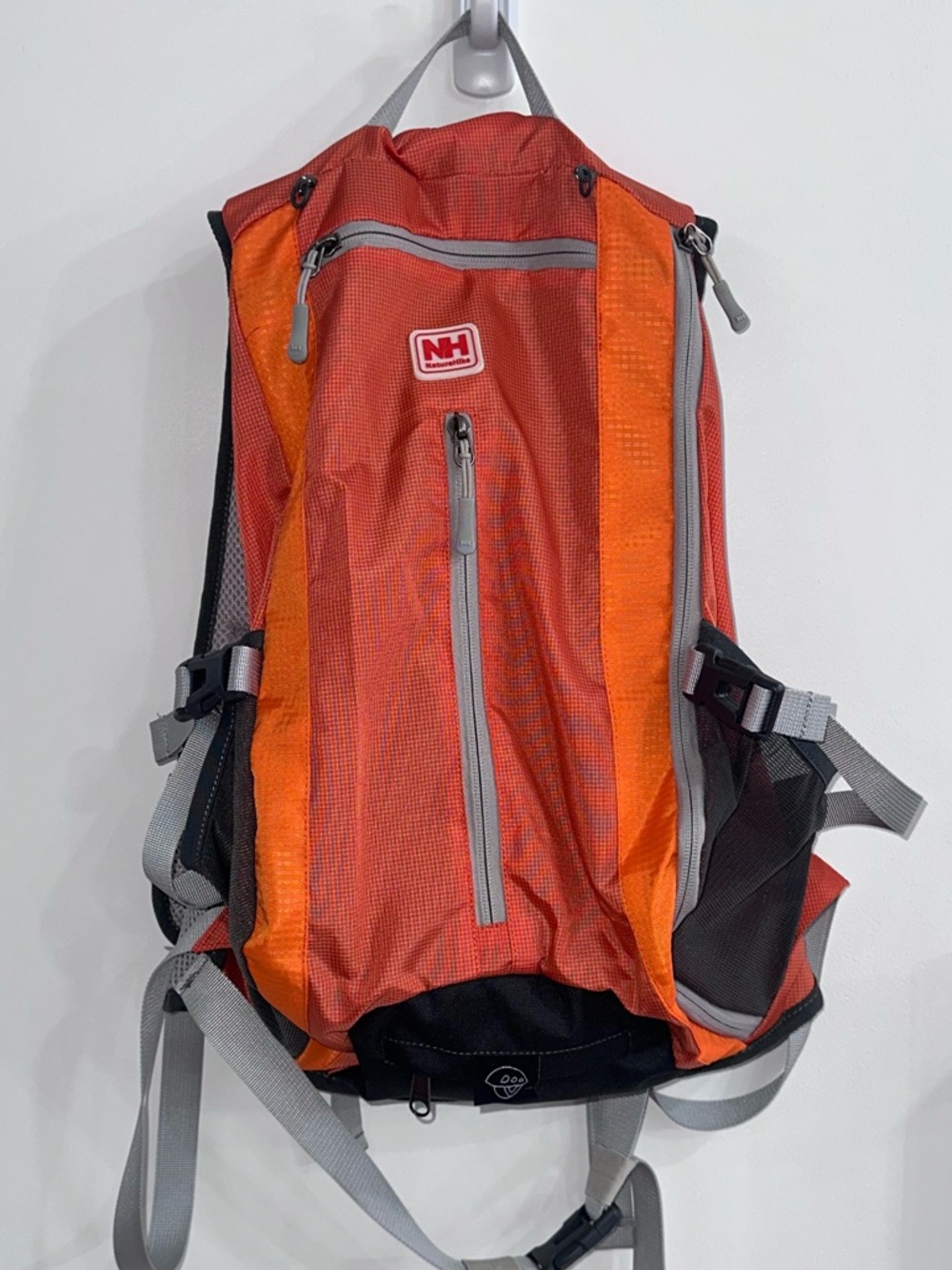NatureHike 15L Lightweight Hiking Backpack – Orange/Grey – Unisex